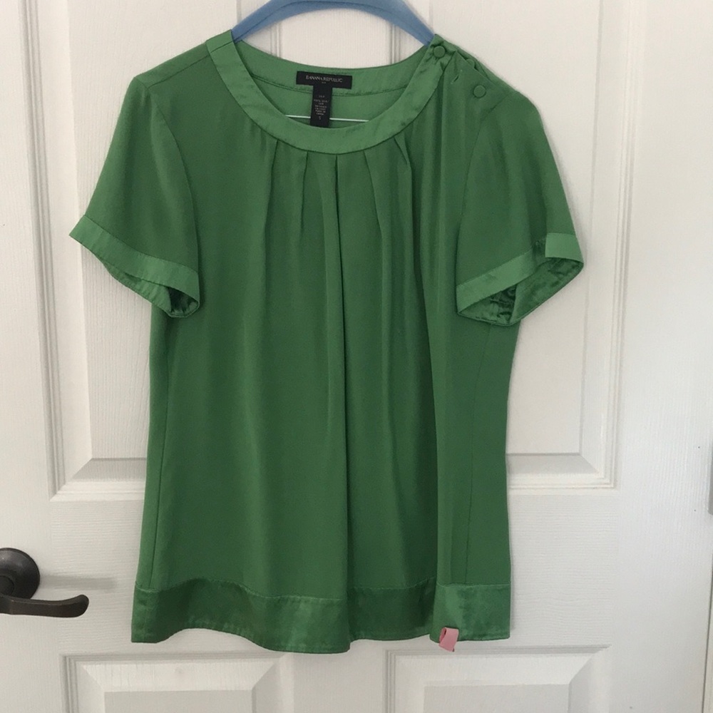 Banana republic shirt